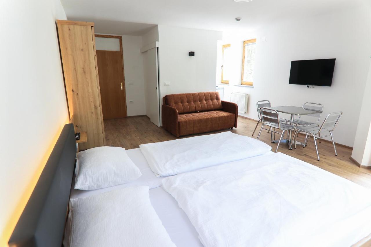Apartment Katrca Bezigrad *